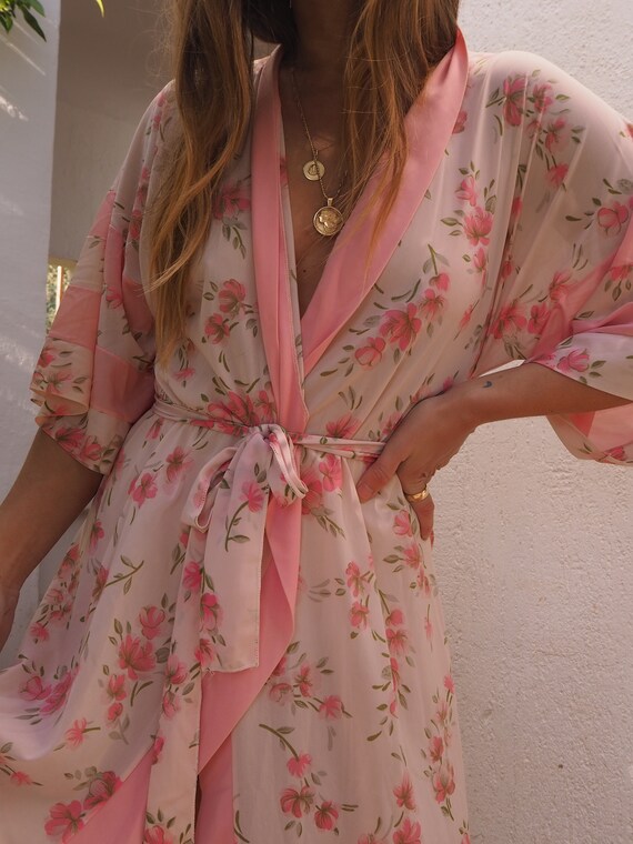 VINTAGE ROBE // Floral Robe