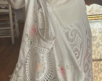 Vintage Embroidered Floral Cotton Bag