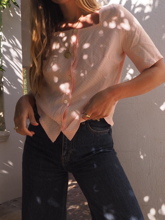 VINTAGE POLKADOT BLOUSE // Vintage Pink Polkadot T