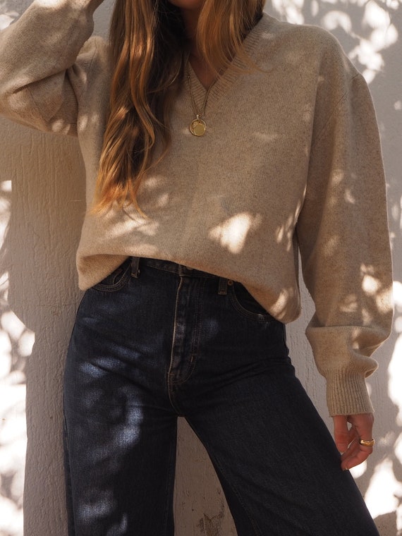 VINTAGE SLOUCHY SWEATER // Vintage Oversized Sweat