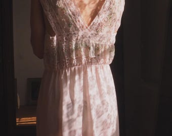 Camisón largo rosa vintage