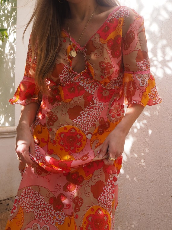 VINTAGE FLORAL MAXI Dress // Bohemian Vintage Maxi