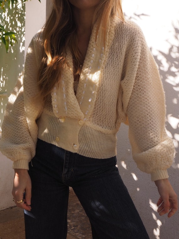 CREAM VINTAGE CARDIGAN // 60s 70s Cropped Cream Ca