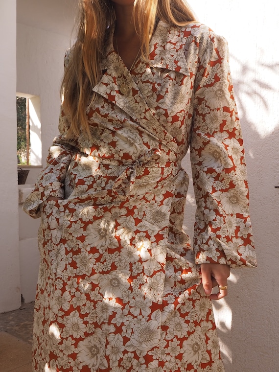 VINTAGE WRAP DRESS // Vintage Silk Wrap Dress Flor