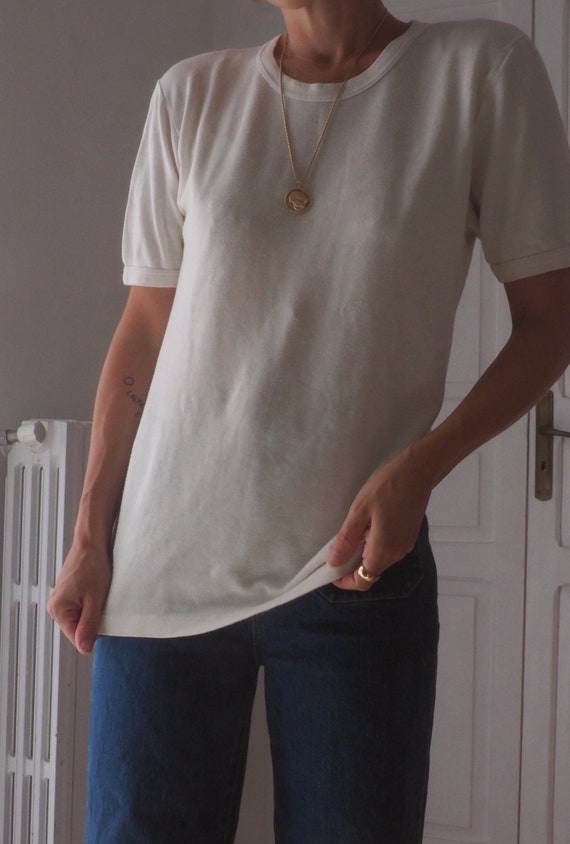vintage white t shirt