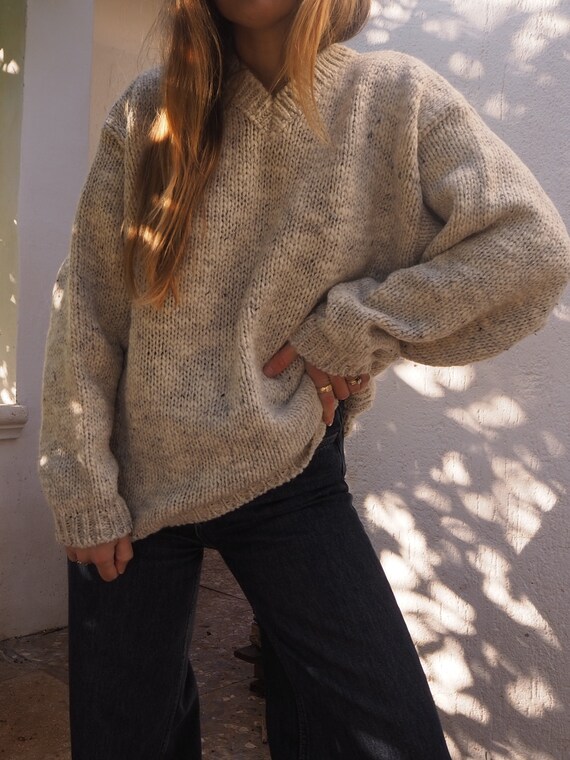 GREY VINTAGE SWEATER // Vintage Gray Wool Sweater