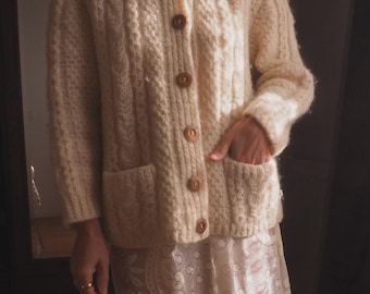 Vintage Pure Wool Warm Cardigan Cream