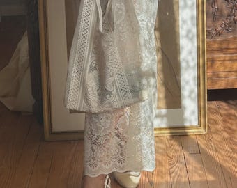 Vintage Cream Lace Bag