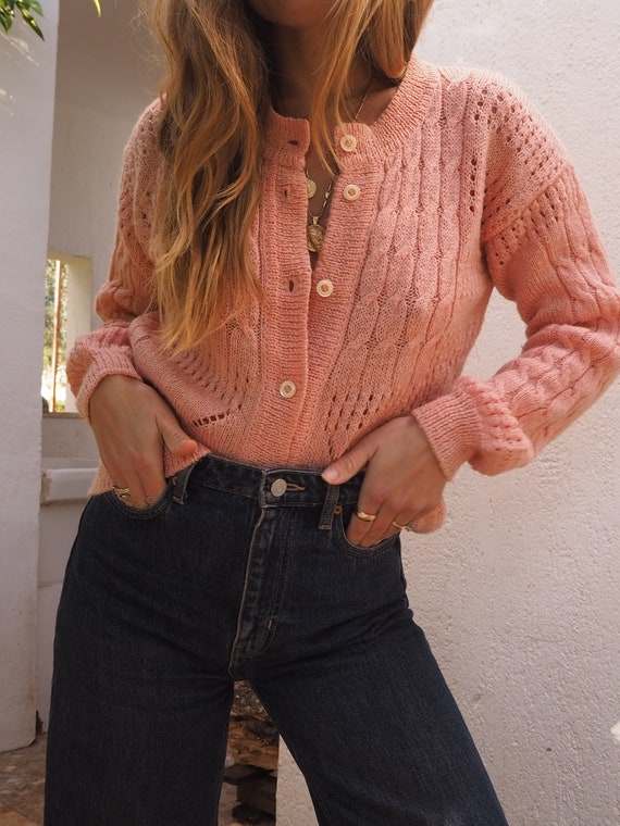 VINTAGE PINK CARDIGAN // Vintage Pink Cardigan