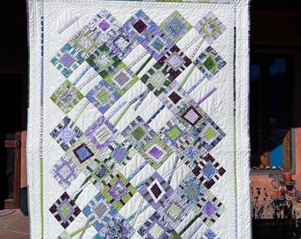 Handmade Modern Quilt, Lap Quilt, Quilted Wallhanging, Handmade Quilt