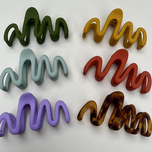 Große gewellte Kralle Clip, Matte Haarspange, Kringel Kralle Clip, Bunte Haarspangen, Keine Slip Haarkralle, Dicke Haar Kralle, Starke Haarspange