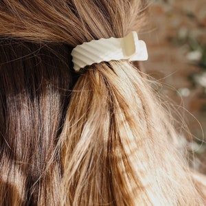 Ponytail Claw Clip, Matte Ponytail Hair Clip, Round Ponytail Hair Clip, Nonslip Hair Accessories for Women, Ponytail Cuff, Thick Hair Clip