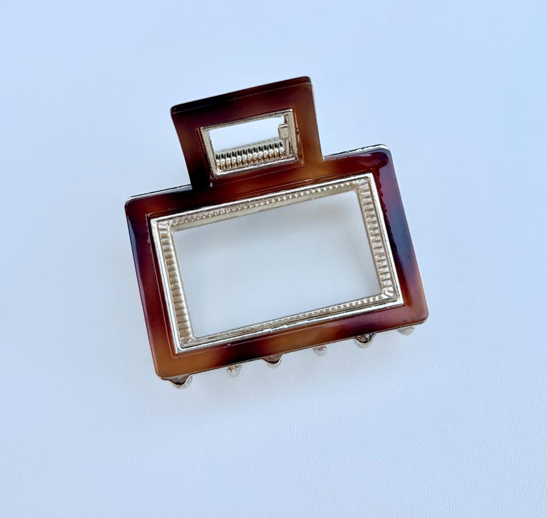 Pinza para el cabello de metal: Acetato de perla carey, detalle de mármol verde, pinza de metal color marfil. Tortoise Brown