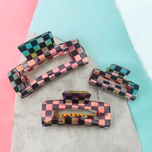 Large Hair Clip, Checkmate Clip, Holographic Iridescent Checkered Stylish Claw Clip Hair Claw Clip Hair Accessories Trendy Hair Claw