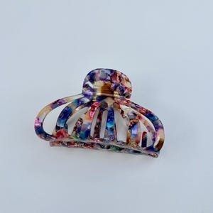 Pink Tortoise Shell Hair Claw Clip, Marble Claw Clip for Thick and Fine Hair, Tortoise Acetate Hair Accessory, Glossy Neutral Everyday Clip Pink Tortoise