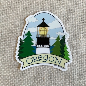 Oregon Lighthouse Yaquina Head Vinyl Sticker / Newport Oregon / Water Bottle Sticker / Cool Laptop Sticker / Oregon Travel Memento