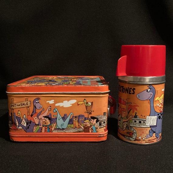 The Flintstones and Dino Lunchbox with Thermos 19… - image 4