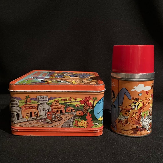 The Flintstones and Dino Lunchbox with Thermos 19… - image 5