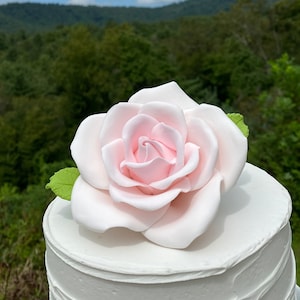 Vendela Sugar Rose 4&quot; - Blush Pink- Cake Topper Gumpaste Zucchero Fondente Fiori