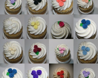 40 Petite Mini Royal Icing Sugar Roses 1/2&quot; - Edible - White Yellow Peach Purple Ivory Red Pink Gum Paste Fondant Wedding Cake Toppers