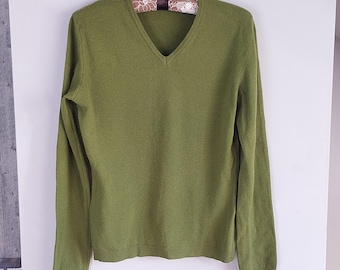 Vintage UNITED COLORS of BENETTON 100%  Wool Sweater, Wool Knitwear V-Neck, Jumper, Wool Pullover, Size M