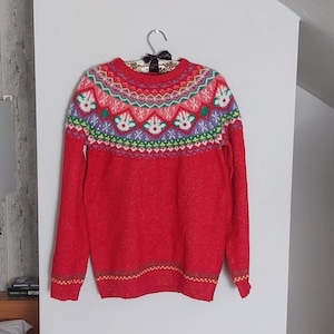 Vintage Ugly Christmas Sweater, Unique Knitwear, Red Holiday Pullover, Grandma Sweater, Red Wool Xmas Jumper, Women&#39;s Unique Knit size M