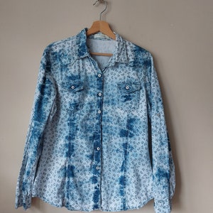 Vintage Denim Shirt, Blue Shirt, Button Up Shirt Blue Denim Size M