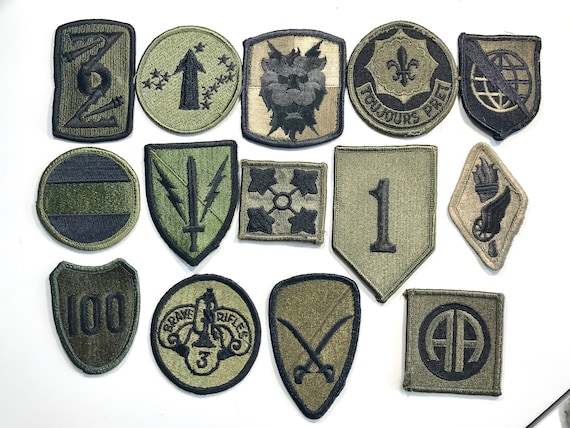 Vintage ARMY PATCHES Military Shoulder Insignia Uniform U.S. Pick a Patch C  - Etsy