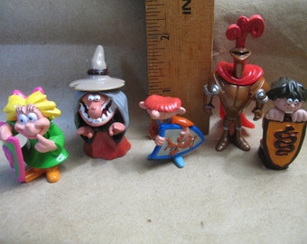 レア！CHOCOLATE EGGS WITE TOY コンプリートセット KINDER SURPRISE Kingdom of Fun Knights Witch - 2004 Belgium Mini
