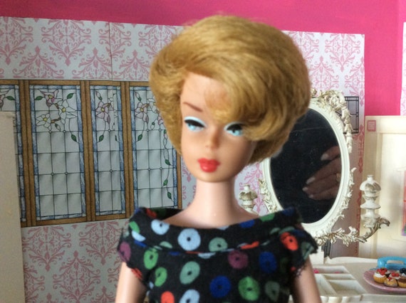 blonde bubble cut barbie