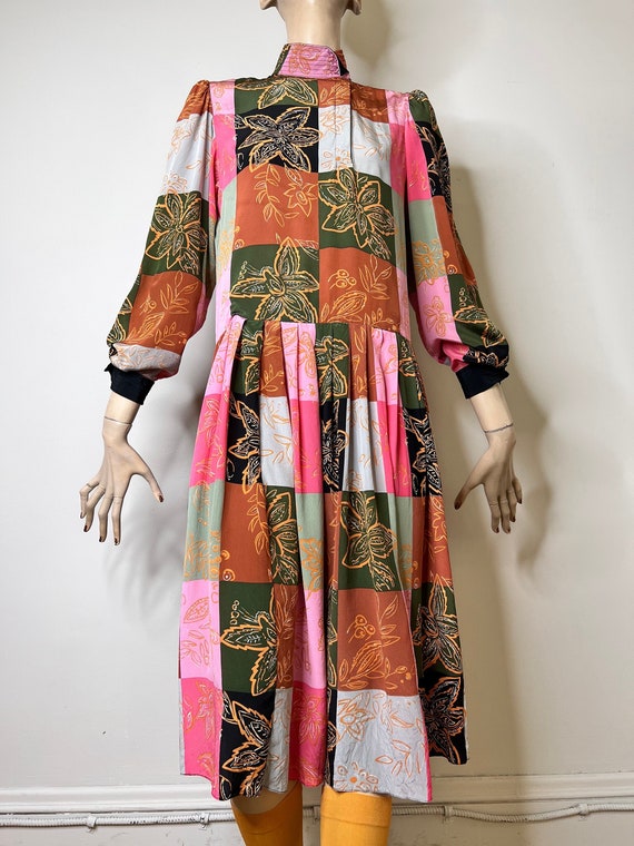 vintage dress, 70s dress, color block, floral dres