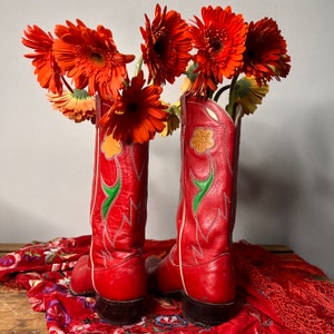 vintage cowboy boots, Ralph Lauren boots, flower boots, red boots, 80s boots, western boots, 70s boots, leather boots, 7 , 8 image 5