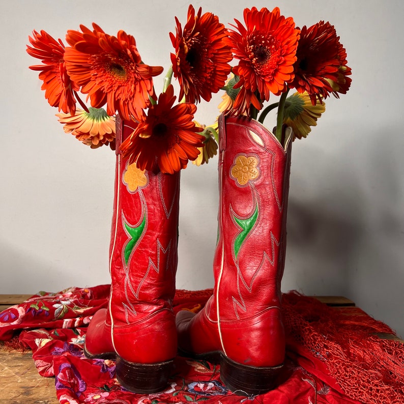 vintage cowboy boots, Ralph Lauren boots, flower boots, red boots, 80s boots, western boots, 70s boots, leather boots, 7 , 8 image 5