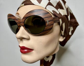 Vintage Victory Wood Grain Sunglasses il_1080xN.6230866563_dbid.jpg main image 2
