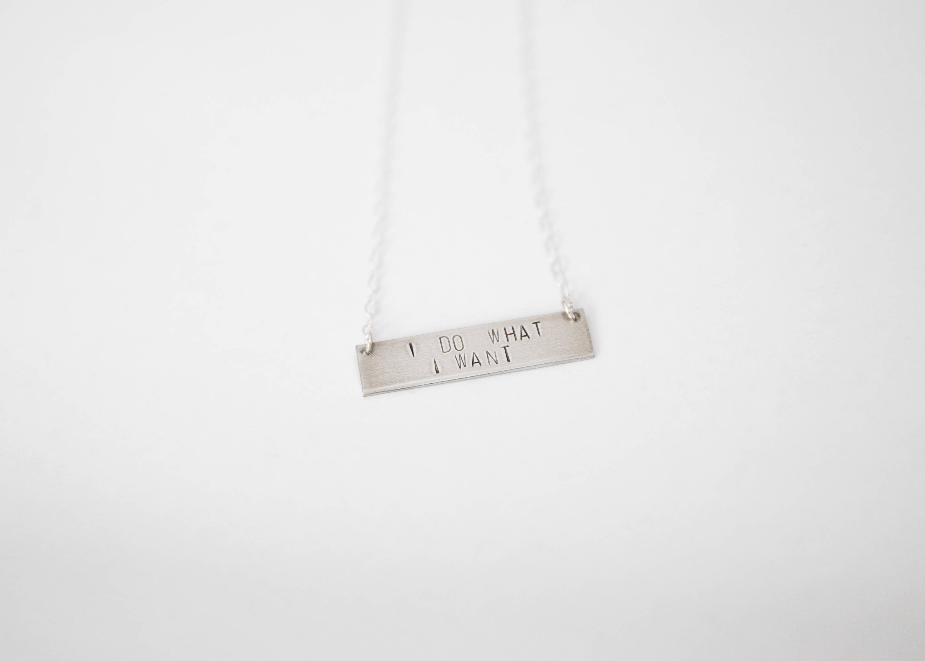 I want a necklace deals