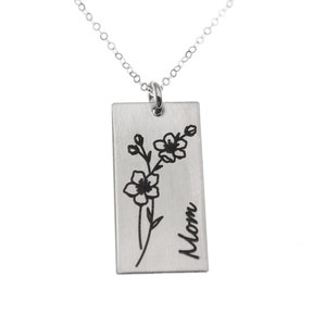 Mother&#39;s Birth Flower Necklace, Personalized Vertical Bar Flower Necklace Gift for Christmas Gift, Silver Floral Necklace, Gift for Her