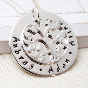 Personalized Christmas Gift, Sterling Silver Family Necklace, Generations Necklace, Gift for Grandma, Gift for Mom, Grandmother&#39;s Jewelry