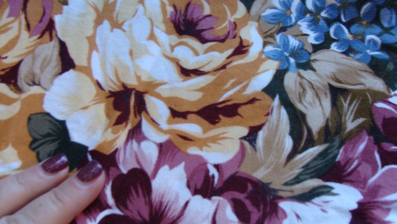 Assorted Roses, Burgundy, Blues, Golds on Heavy White cotton fabric image 5