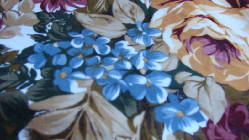 Assorted Roses, Burgundy, Blues, Golds on Heavy White cotton fabric image 4