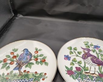 Coppia di piatti da collezione per voliera Mann Japan Bird Plates