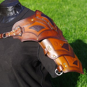 Custom Tooled Leather Shoulder Armor, Single - Pauldron, LARP, Viking, Steampunk, Medieval, Knight, Rogue, Squire, Warrior, Mage, Wizard