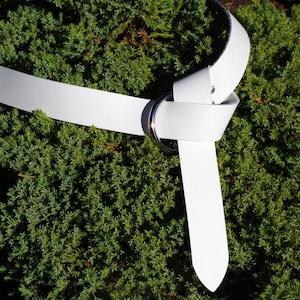 White Ring Belt