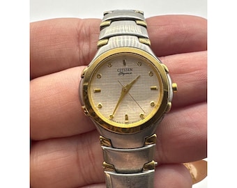 Citizen Elegance Signature Womens Two Tone Silver Gold Watch 5930-S66153 HST