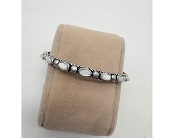 Vintage Silver Tone Mother of Pearl Shell Inlay Bangle Bracelet Boho Oval Stone