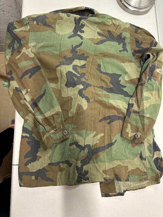 Vintage Military Camo Shirt - image 3