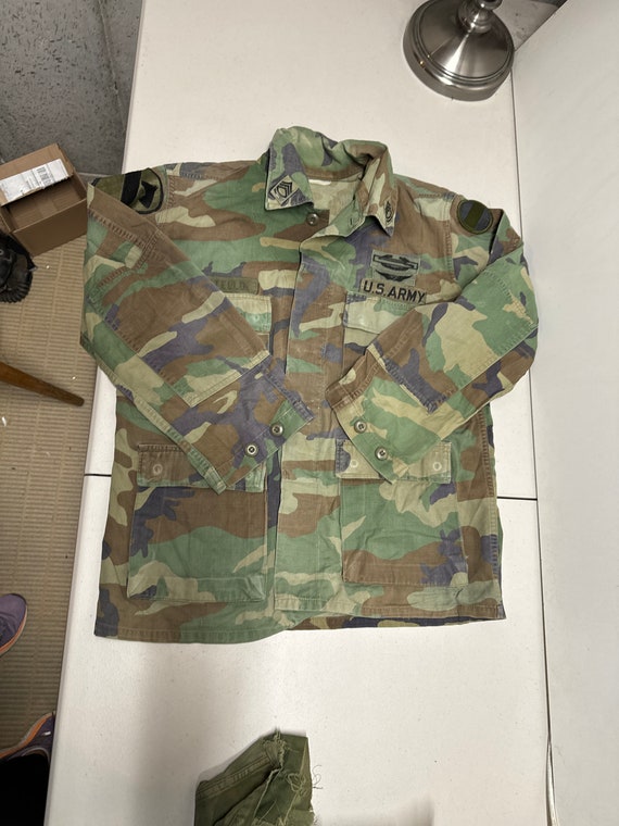 Vintage Military Camo Shirt Jacket with Patches - image 1