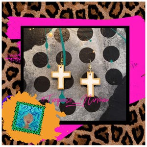 M-136: White and Gold Medium Cross Earrings
