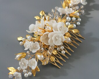 Floral Gold Wedding Hair Comb Floral Gold Bridal Hair Comb Gold Wedding Headpiece Blossom Wedding Hair Accessories Gold