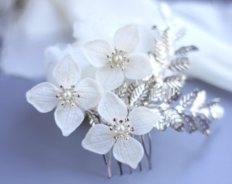 Foglia di ramo d'argento con pettine di fiori di ortensia bianca, copricapo in argilla, copricapo da sposa fiore, pezzo per capelli da sposa in argento