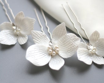 White Orchid Hair Clip Set, Orchid Hair Pins, Flower Bridal Hair Pins, Flower Wedding Hair Pins, Tropical wedding